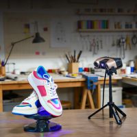 Revopoint MetroY Ultra CMM Edition automatischer Drehteller